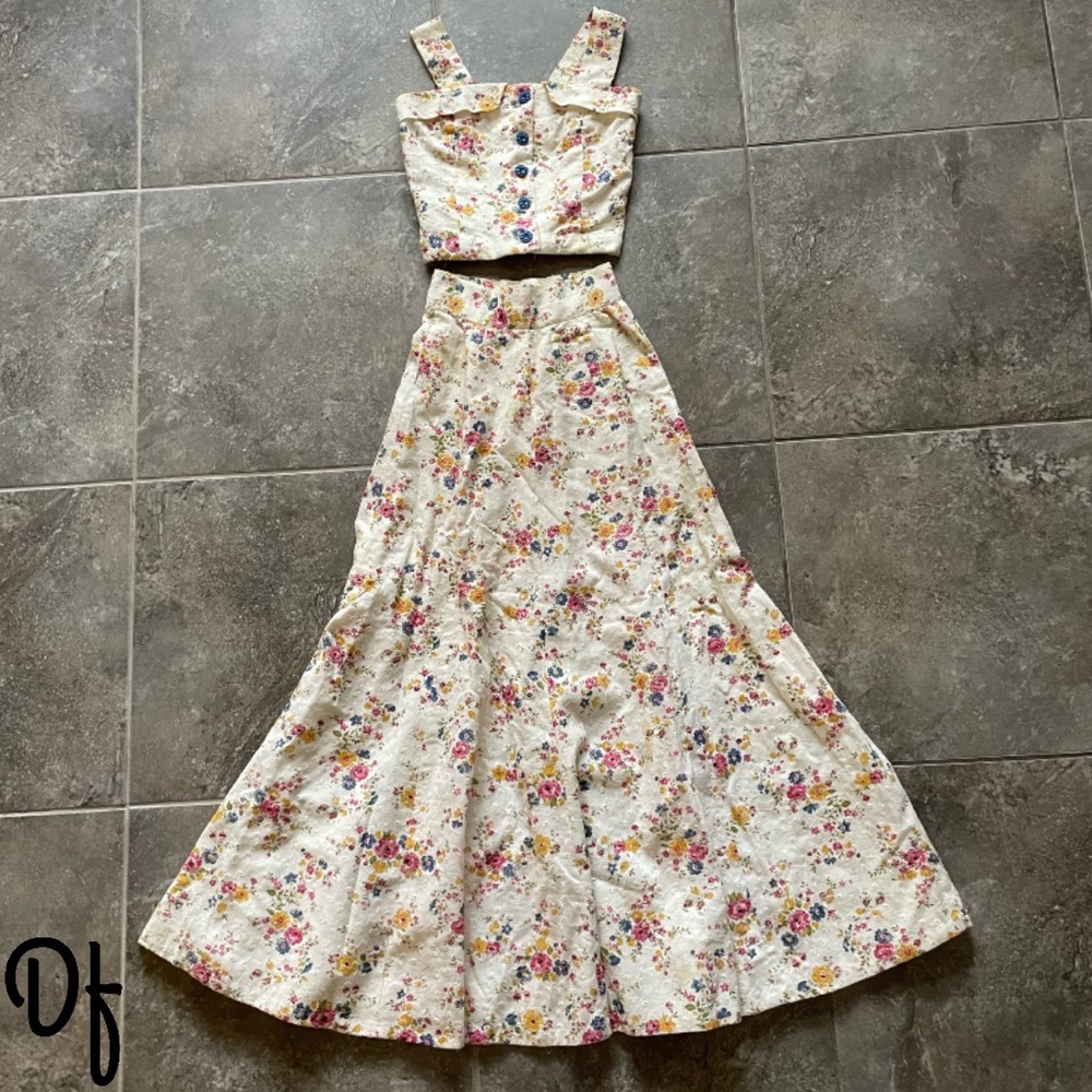 Vintage 60s-70s Hand Made Floral Two-Piece Dress Set Size XS 21 Waist